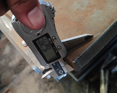 Hot Rolled Steel Sheet & Plate